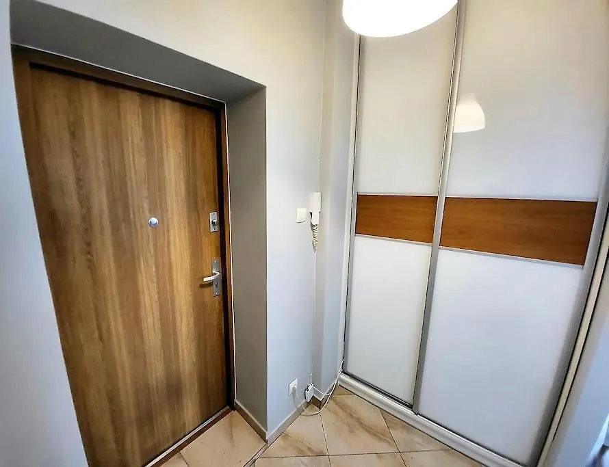 Ogrody * Wi-Fi * Jezyce * 3 Km Center Apartment Poznan