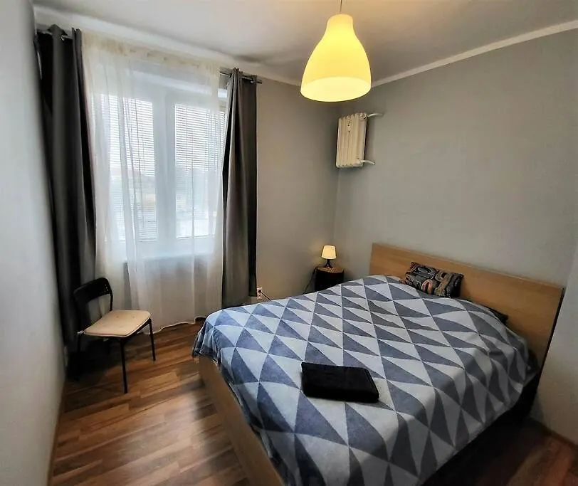 Ogrody * Wi-Fi * Jezyce * 3 Km Center Apartment Poznan 0*,  Poland